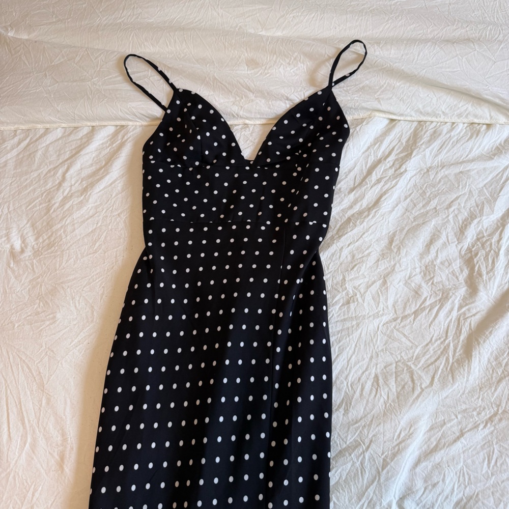 Line and dot dress